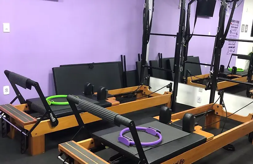 Slide imagem 1 Studio fourteen pilates Aulas de Pilates em Taboão da Serra